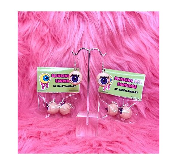 Blinking Eye Earrings